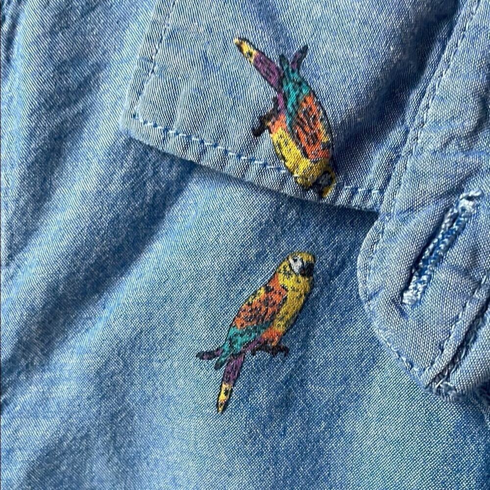 Old Navy “The Classic Shirt” Button-Up Shirt Chambray with Printed Parrots - Picture 3 of 5